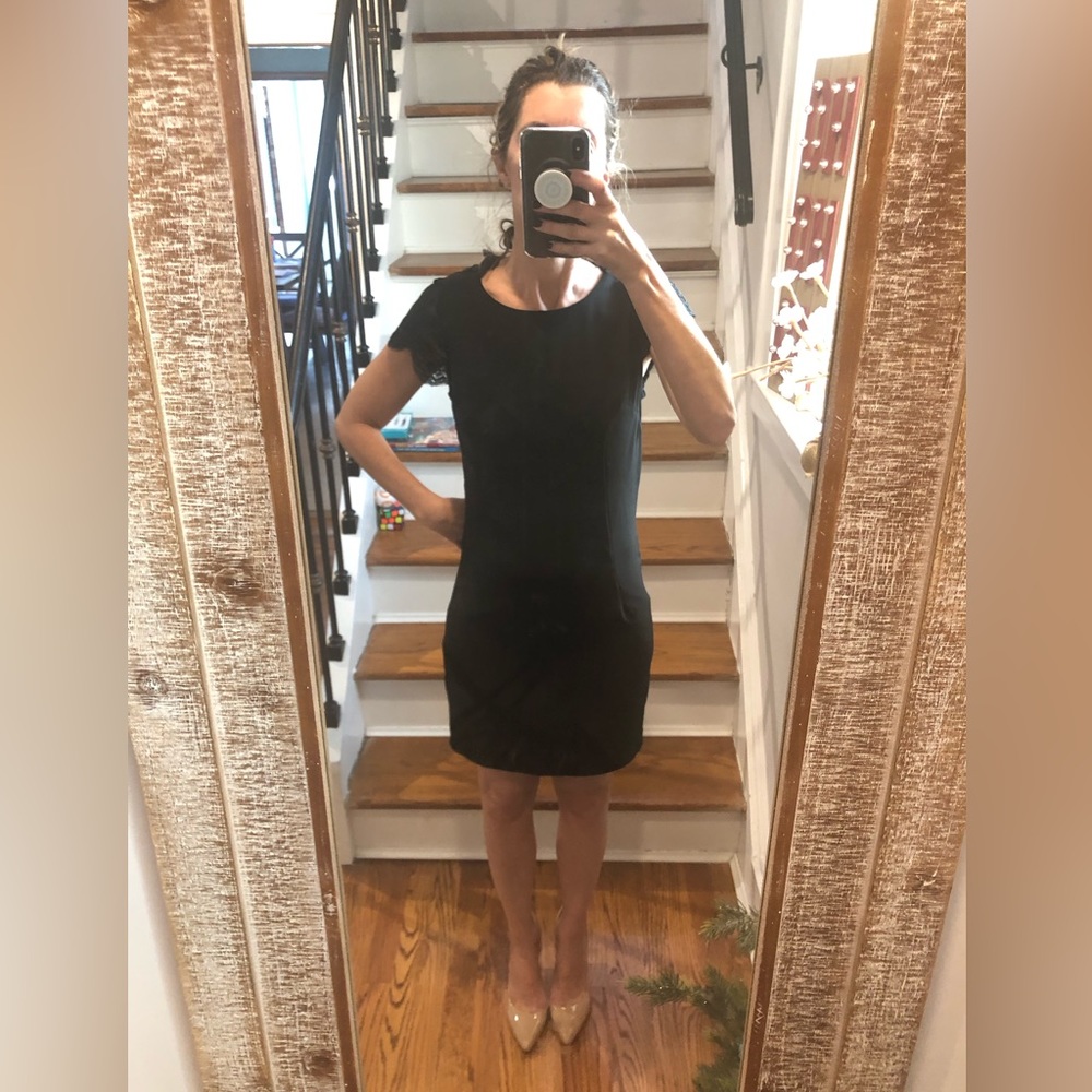 Black short dress with lace detail sleeve and open back detail, Small